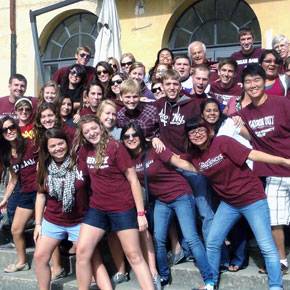 Aggie color in Italy